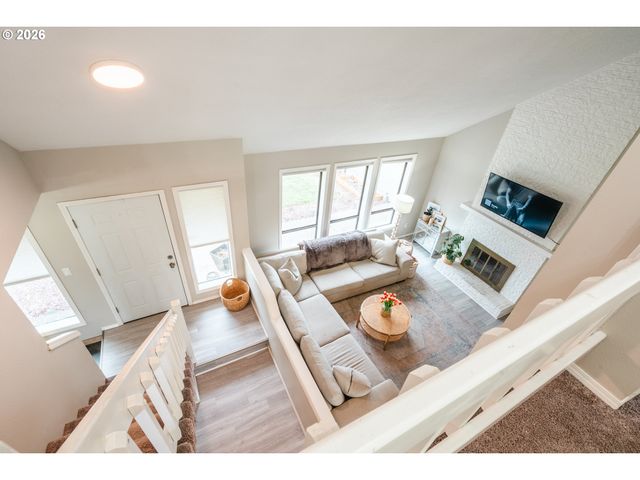 280 NELSON Ln, Gladstone, OR 97027