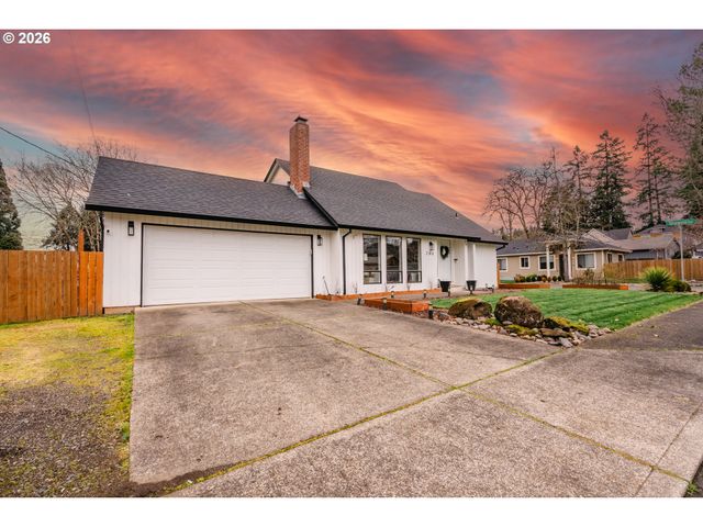 280 NELSON Ln, Gladstone, OR 97027