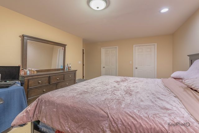 729 Limerick Lane 2D, Schaumburg, IL 60193