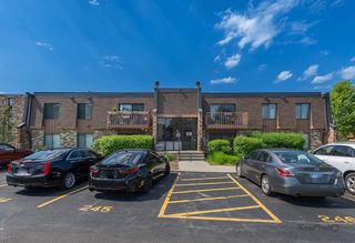 729 Limerick Lane 2D, Schaumburg, IL 60193