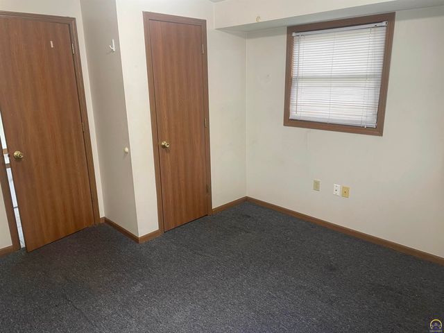 226 NW Knox AVE, Topeka, KS 66606