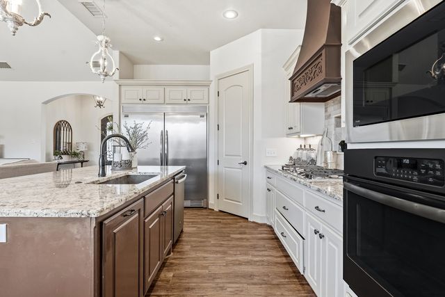 621 N 11th Street, Wolfforth, TX 79382