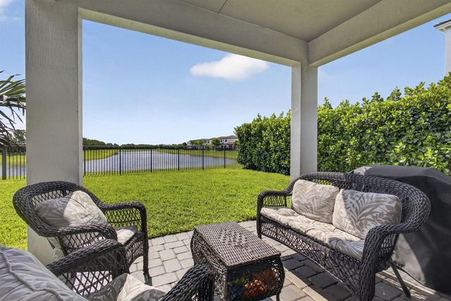 4828 Sand Dollar Drive, Westlake, FL 33470