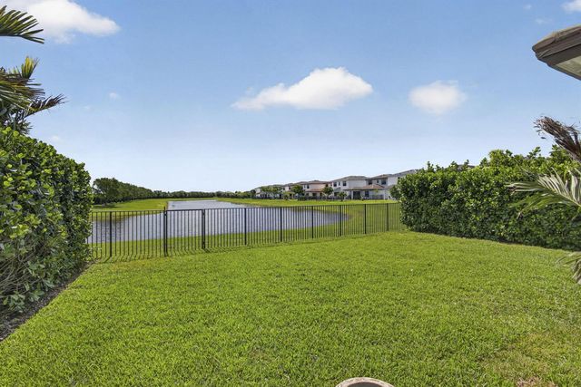 4828 Sand Dollar Drive, Westlake, FL 33470