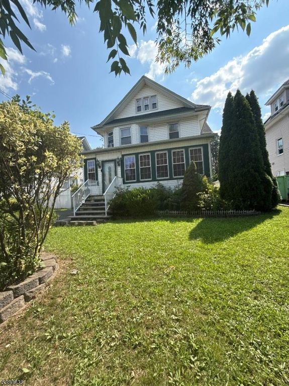 824 Monroe Ave, Plainfield City, NJ 07063