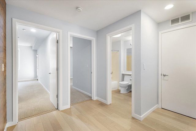 2939 Glascock St, Oakland, CA 94601