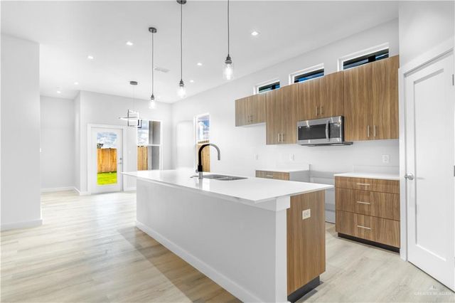 5312 W Northwood Street, Edinburg, TX 78541