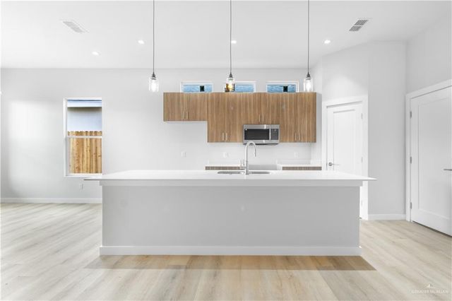 5312 W Northwood Street, Edinburg, TX 78541