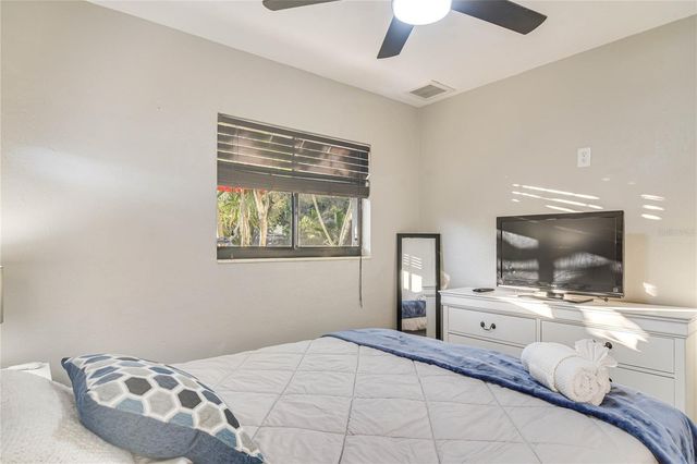2901 70TH STREET N, St Petersburg, FL 33710