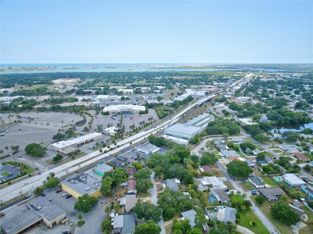 2901 70TH STREET N, St Petersburg, FL 33710
