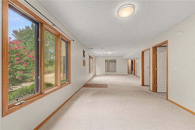 72 McKenzie Drive, Bella Vista, AR 72715