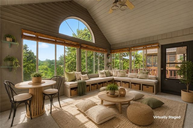 72 McKenzie Drive, Bella Vista, AR 72715