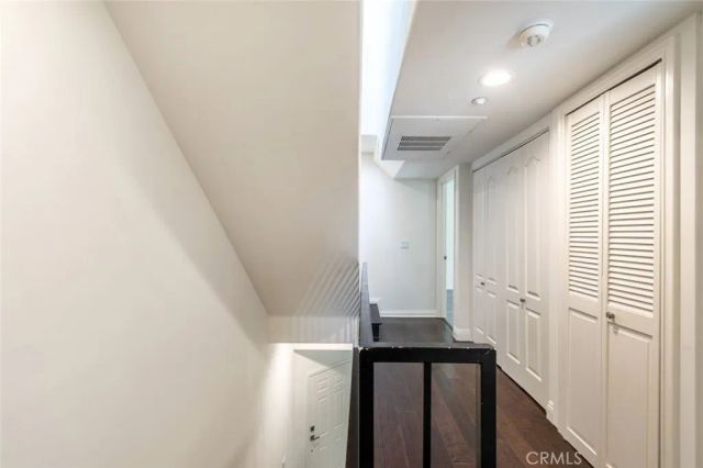 1201 Viola Avenue 103, Glendale, CA 91202