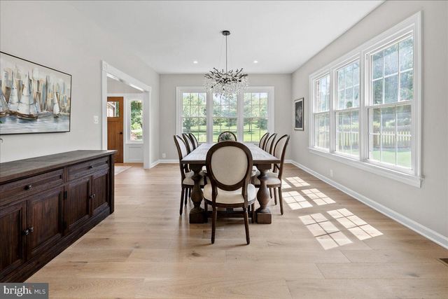 353 GALLOP WOOD PL, Great Falls, VA 22066