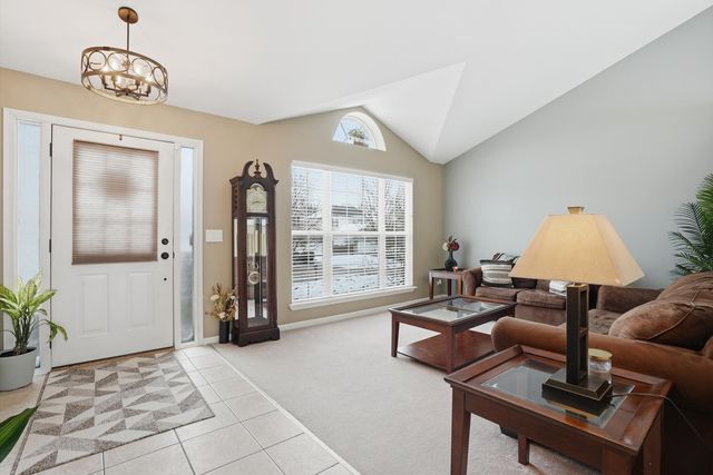 1600 Prairieview Boulevard, Bolingbrook, IL 60490