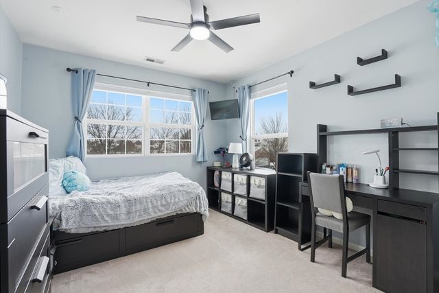 1600 Prairieview Boulevard, Bolingbrook, IL 60490