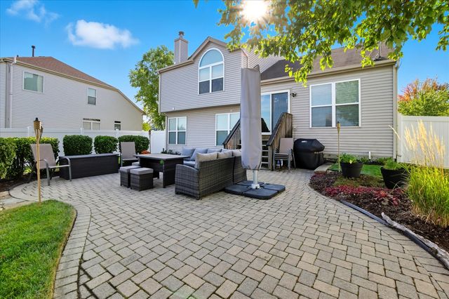 1600 Prairieview Boulevard, Bolingbrook, IL 60490