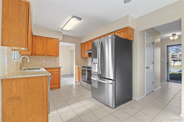 321 Terrace Drive, Flushing, MI 48433