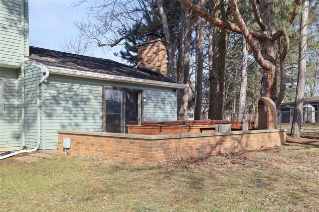 321 Terrace Drive, Flushing, MI 48433