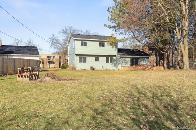 321 Terrace Drive, Flushing, MI 48433