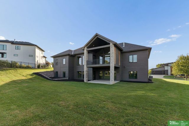3538 S 210th Avenue, Elkhorn, NE 68022