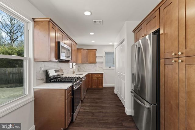 117 LAKE BLVD, Lindenwold, NJ 08021