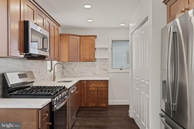 117 LAKE BLVD, Lindenwold, NJ 08021