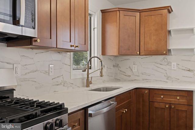 117 LAKE BLVD, Lindenwold, NJ 08021