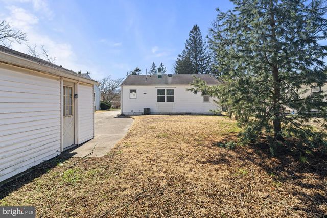 117 LAKE BLVD, Lindenwold, NJ 08021