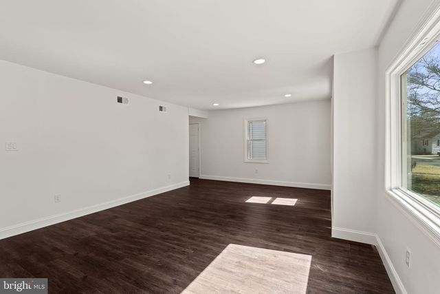 117 LAKE BLVD, Lindenwold, NJ 08021