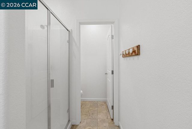 7832 Acorri Walk, Sacramento, CA 95823