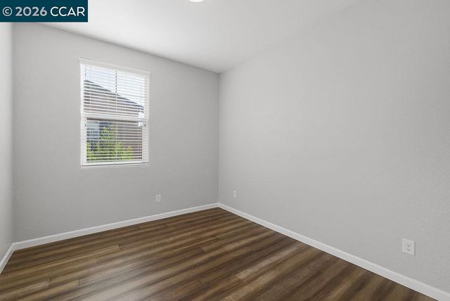 7832 Acorri Walk, Sacramento, CA 95823