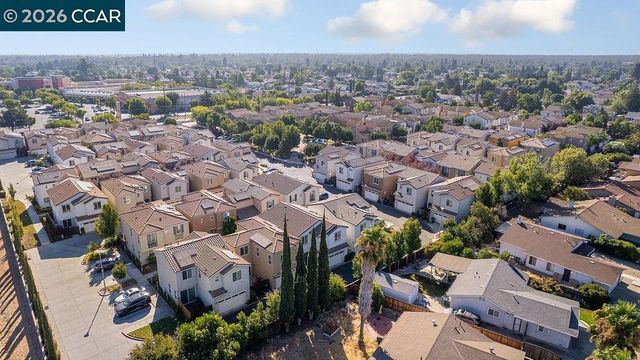 7832 Acorri Walk, Sacramento, CA 95823