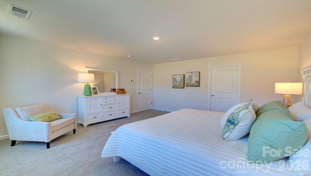 208 Hyder Ridge Road, Asheville, NC 28804