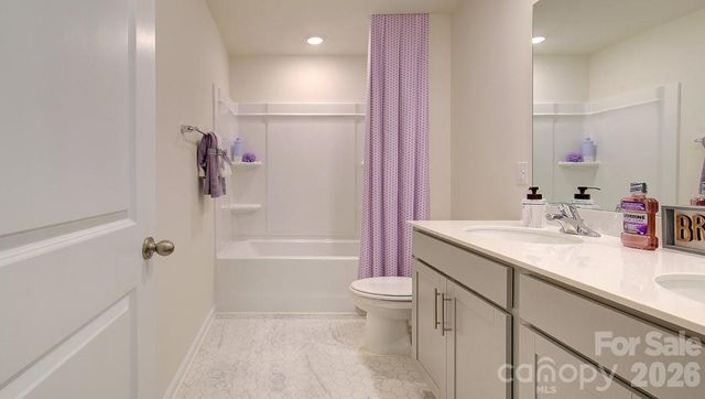 208 Hyder Ridge Road, Asheville, NC 28804