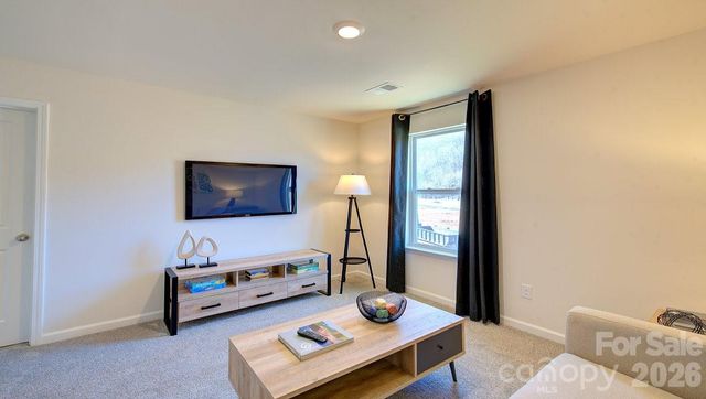 208 Hyder Ridge Road, Asheville, NC 28804