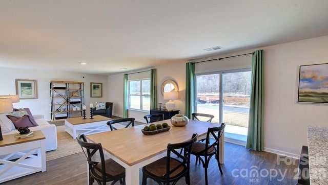 208 Hyder Ridge Road, Asheville, NC 28804