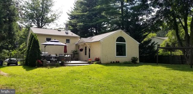 221 ELLIS LN, West Chester, PA 19380