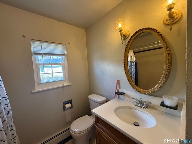 35 Early Avenue, Stratford, CT 06615