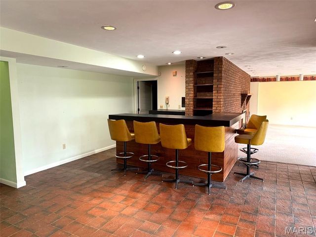 17466 Lageman Lane, Brighton, IL 62012