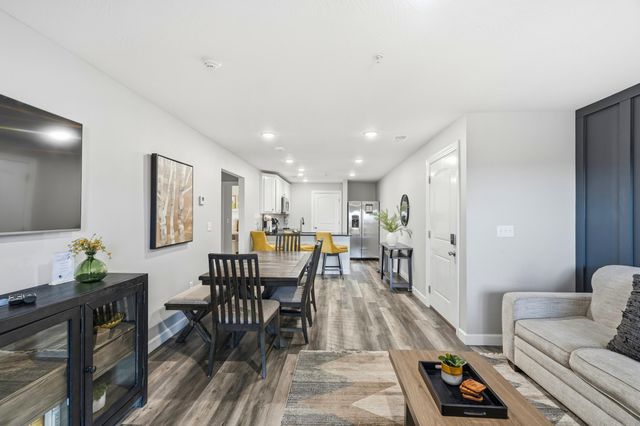 3004 North Vineyards Terrace 2, Branson, MO 65616