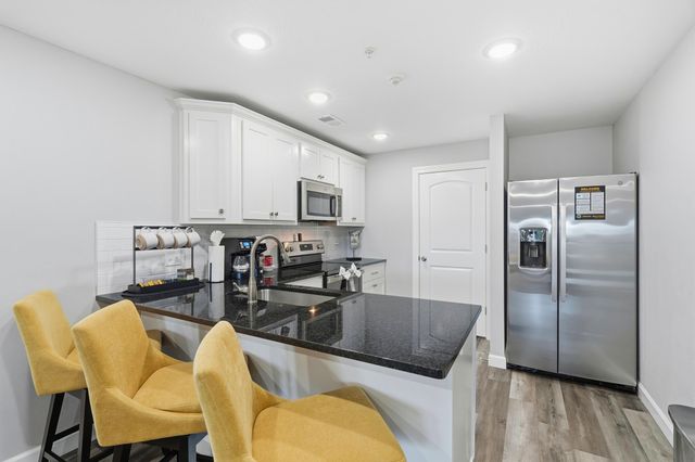 3004 North Vineyards Terrace 2, Branson, MO 65616