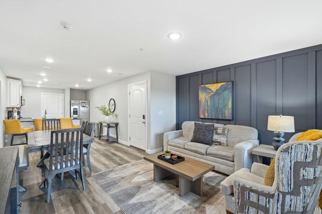 3004 North Vineyards Terrace 2, Branson, MO 65616