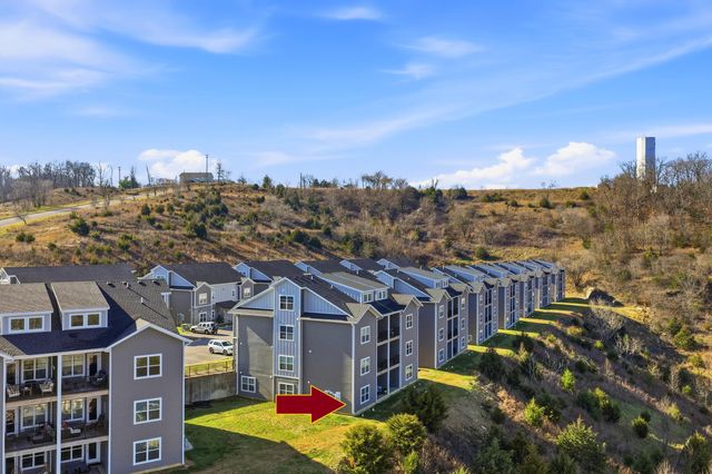 3004 North Vineyards Terrace 2, Branson, MO 65616