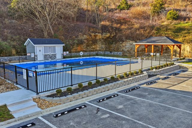 3004 North Vineyards Terrace 2, Branson, MO 65616