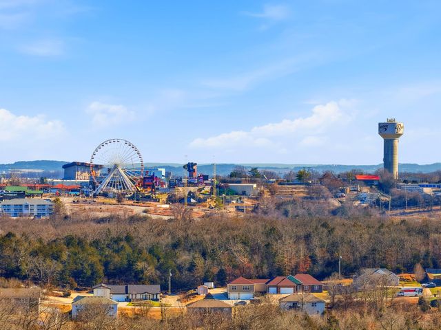 3004 North Vineyards Terrace 2, Branson, MO 65616