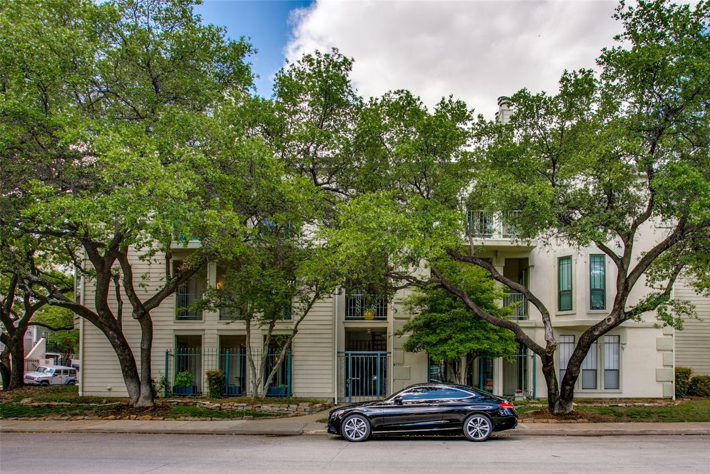 3105 San Jacinto Street 104, Dallas, TX 75204