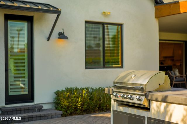 5605 E LAFAYETTE Boulevard, Phoenix, AZ 85018