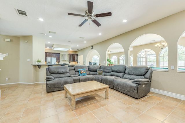 9012 Brimstone LN, Austin, TX 78717