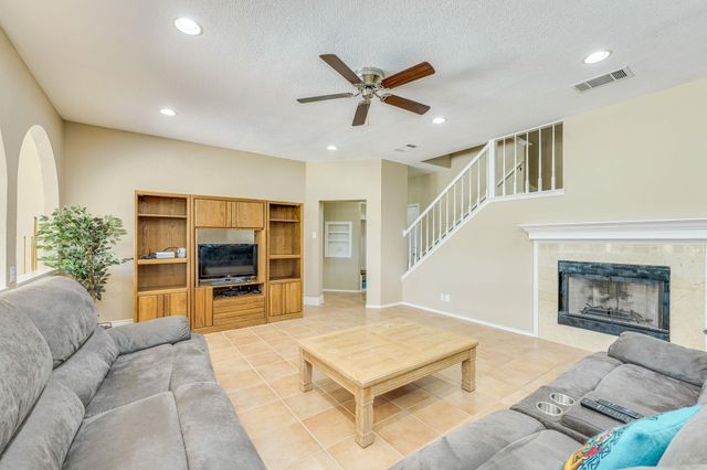 9012 Brimstone LN, Austin, TX 78717